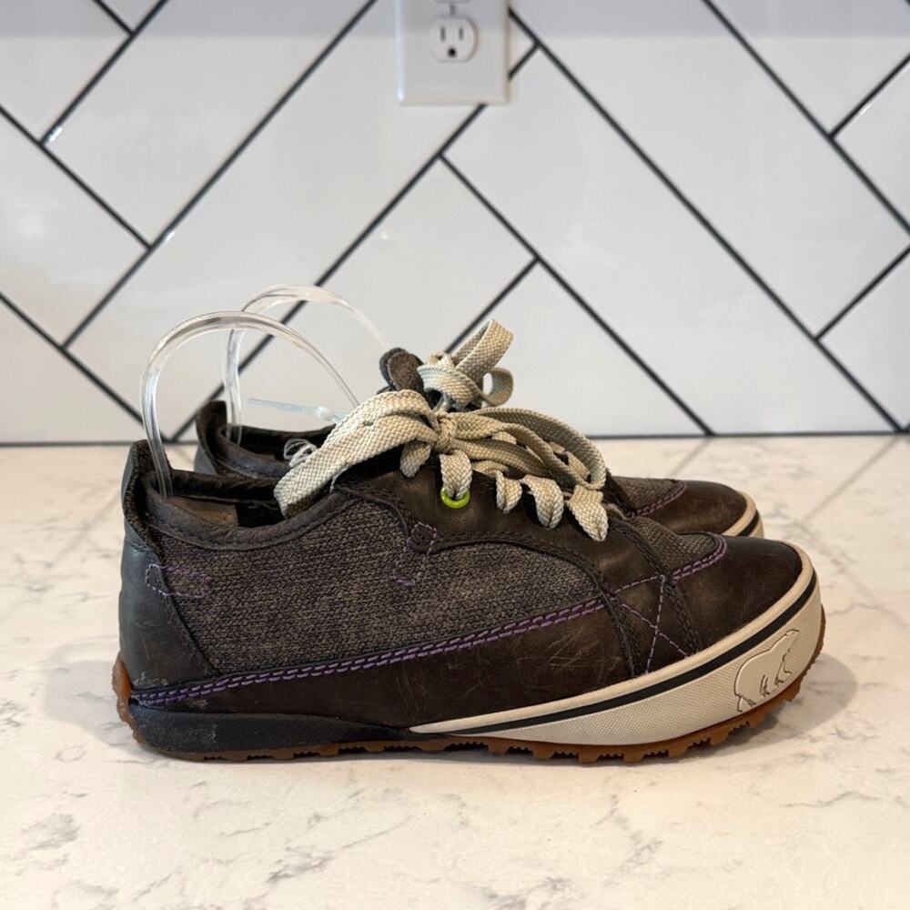 Sorel Mackenzie leather wool hiking sneakers size 7 waterproof discontinued